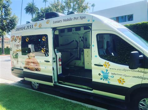 prada mobile pet grooming